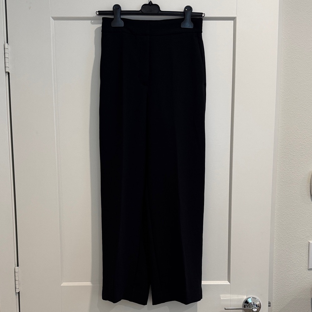 Aritzia Wilfred Petite Black Wide-Leg Elastic Back Women's Pants (Size 2)